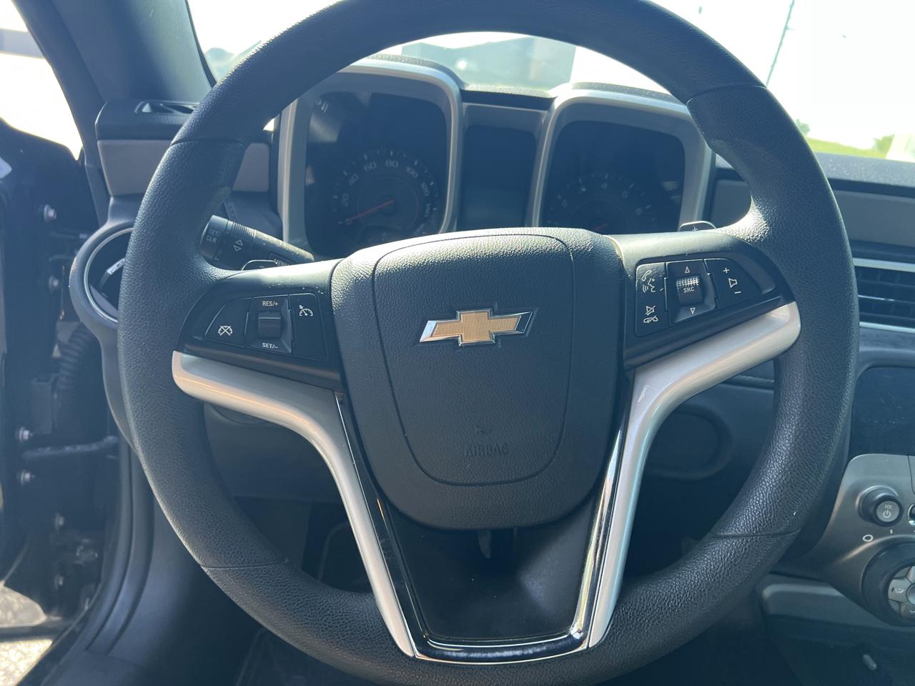 Chevrolet Camaro 2dr Cpe LS w/2LS 2013