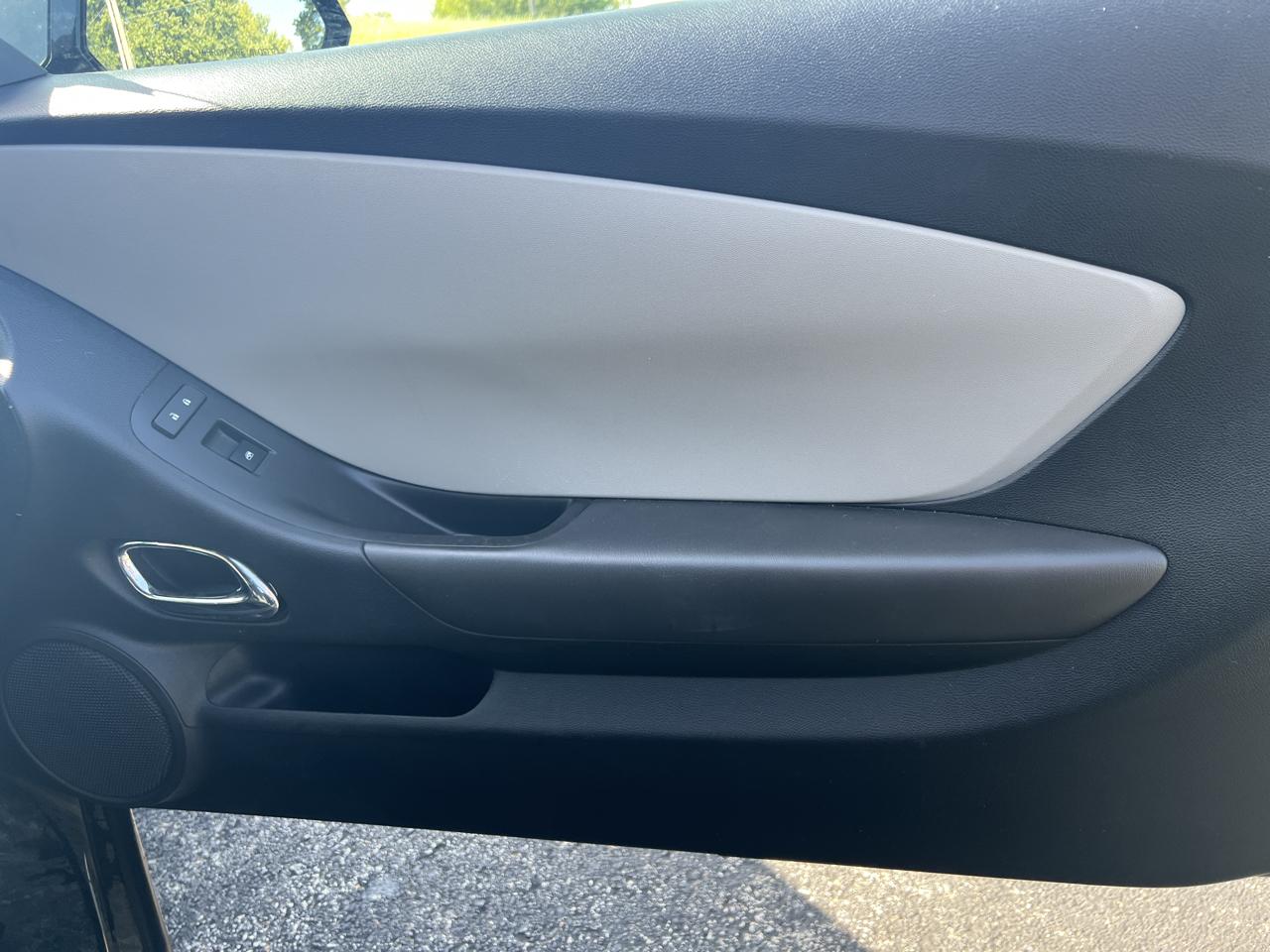 Chevrolet Camaro 2dr Cpe LS w/2LS 2013