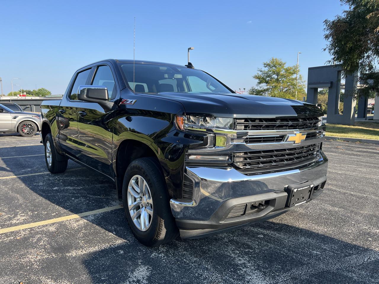 Chevrolet Silverado 1500 4WD Crew Cab 147" LT 2019