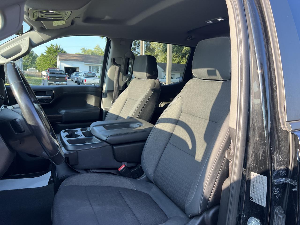 Chevrolet Silverado 1500 4WD Crew Cab 147" LT 2019