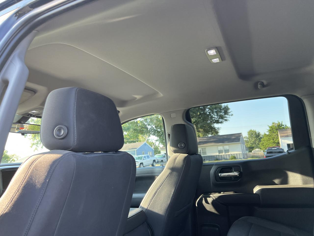 Chevrolet Silverado 1500 4WD Crew Cab 147" LT 2019