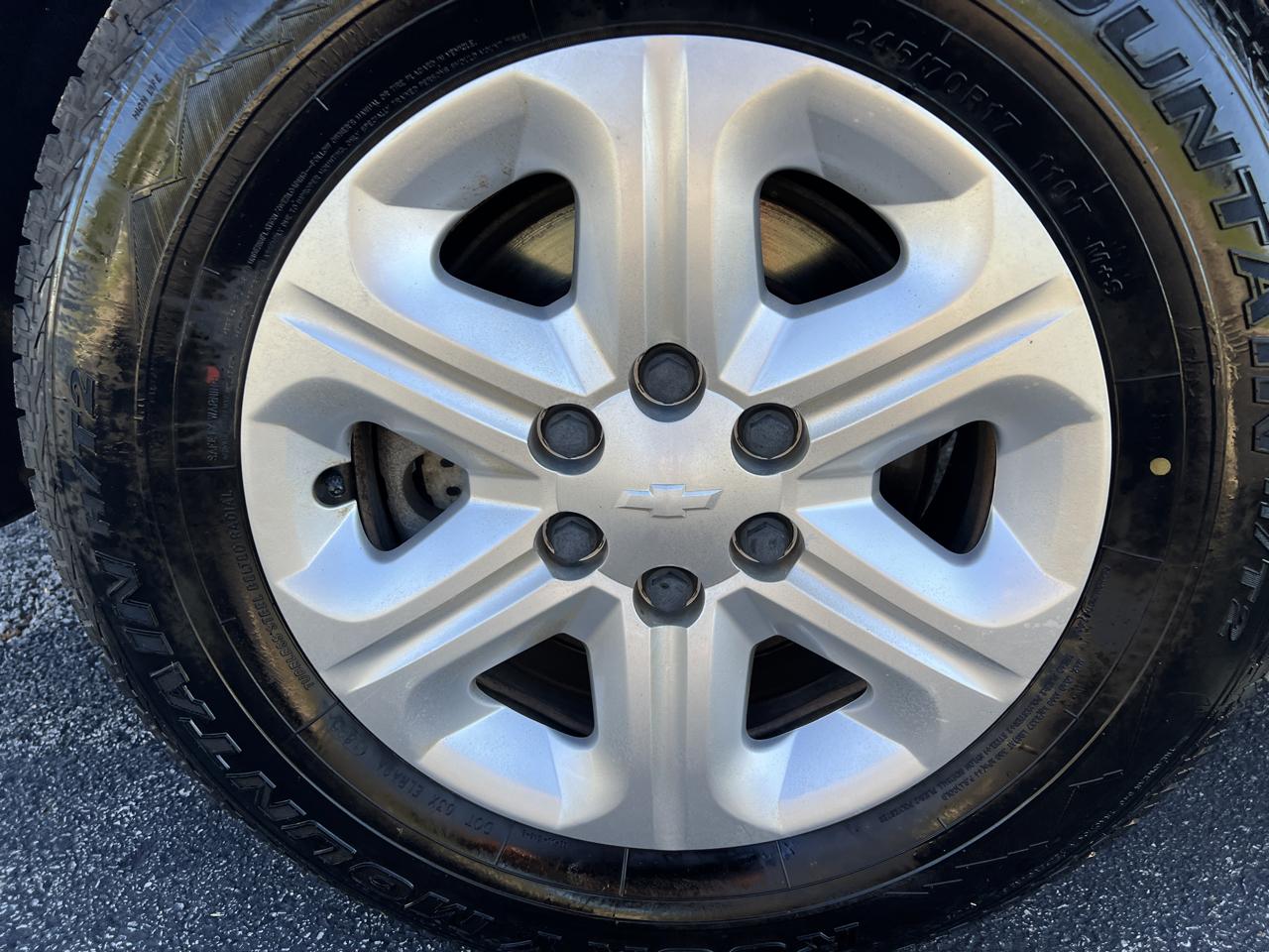 Chevrolet Traverse FWD 4dr LS 2012