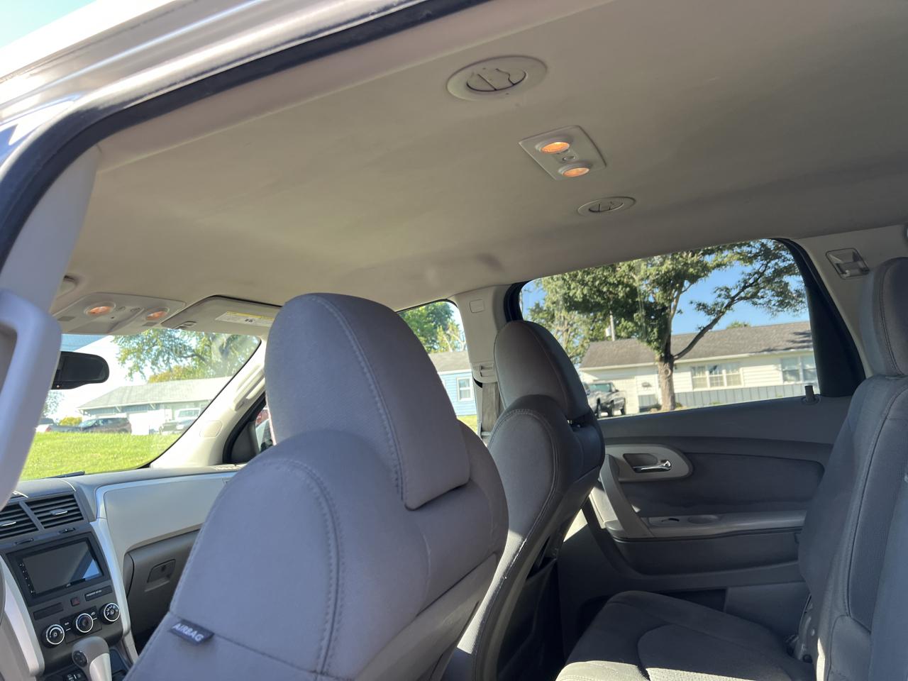 Chevrolet Traverse FWD 4dr LS 2012