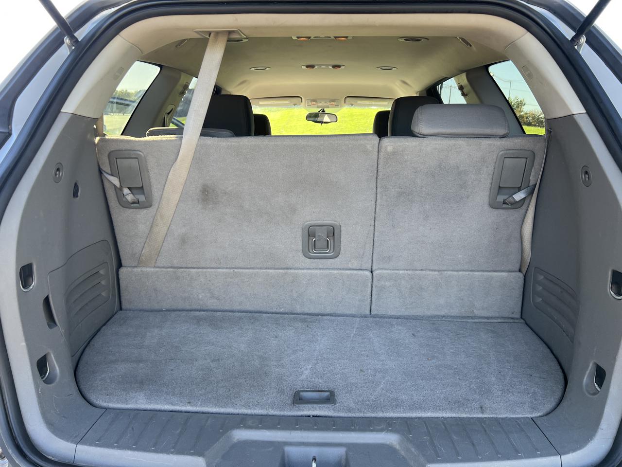 Chevrolet Traverse FWD 4dr LS 2012