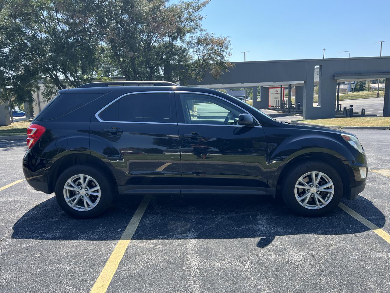 Chevrolet Equinox AWD 4dr LT w/1LT 2017