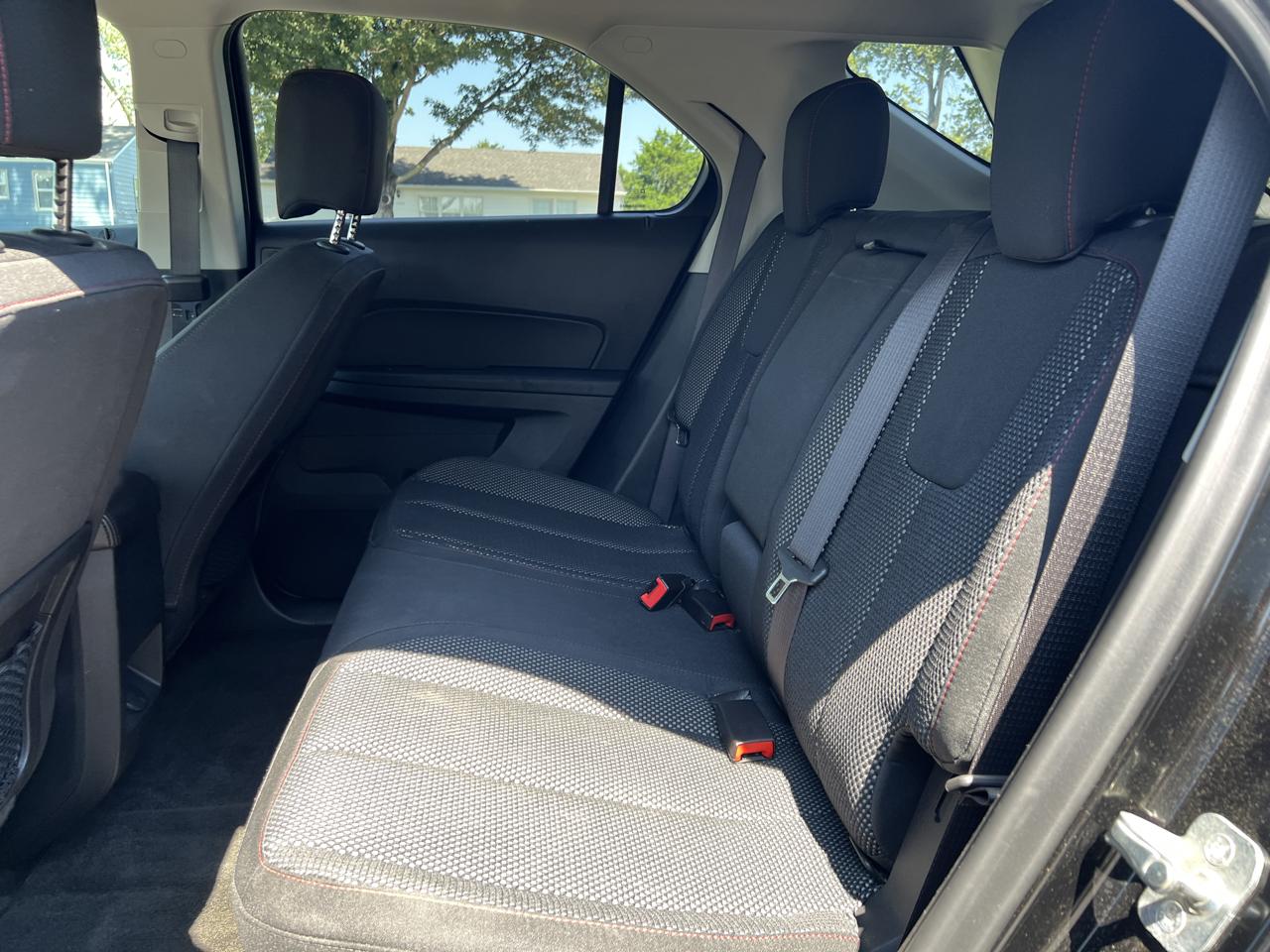 Chevrolet Equinox AWD 4dr LT w/1LT 2017