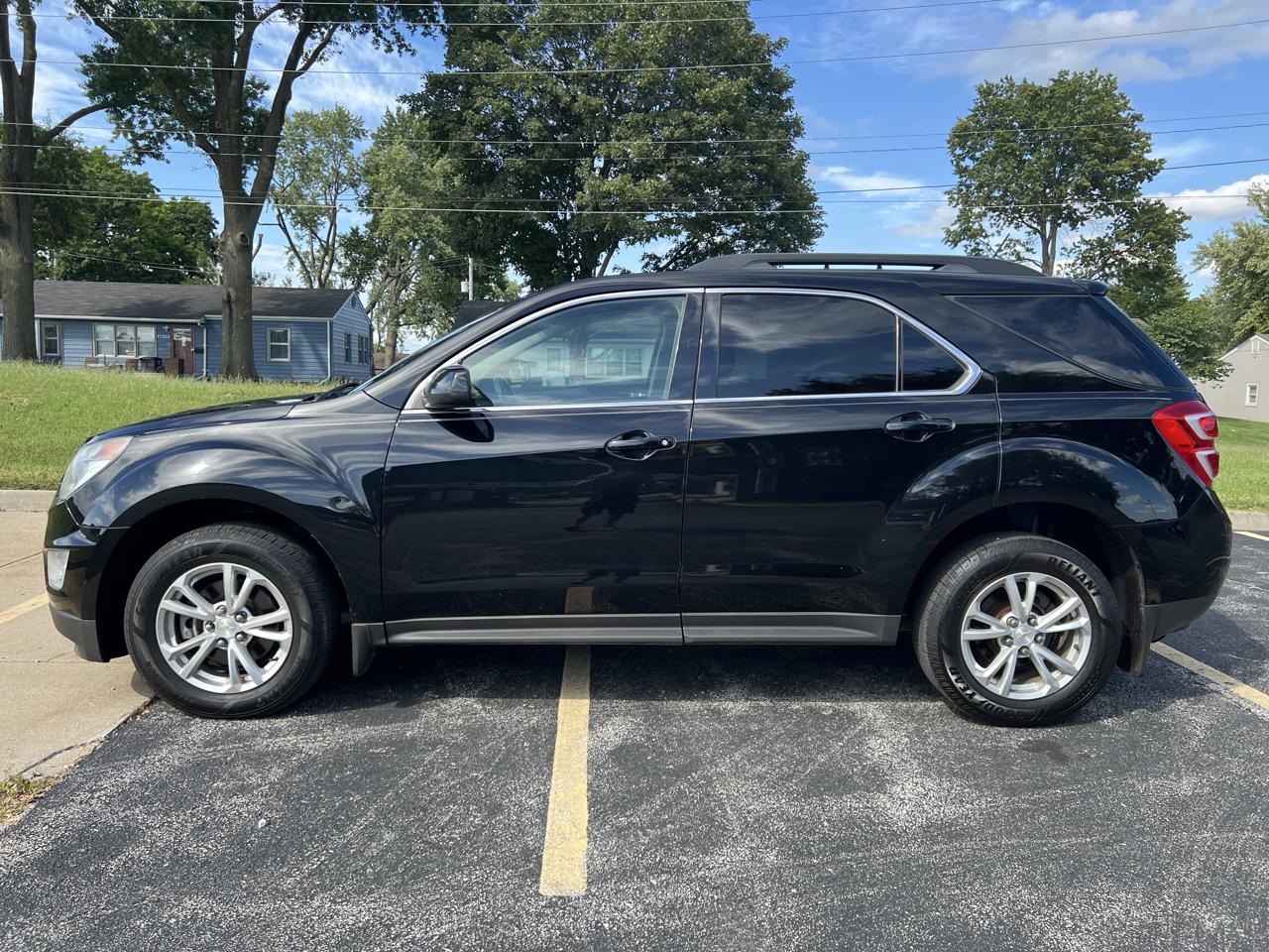 Chevrolet Equinox AWD 4dr LT w/1LT 2017