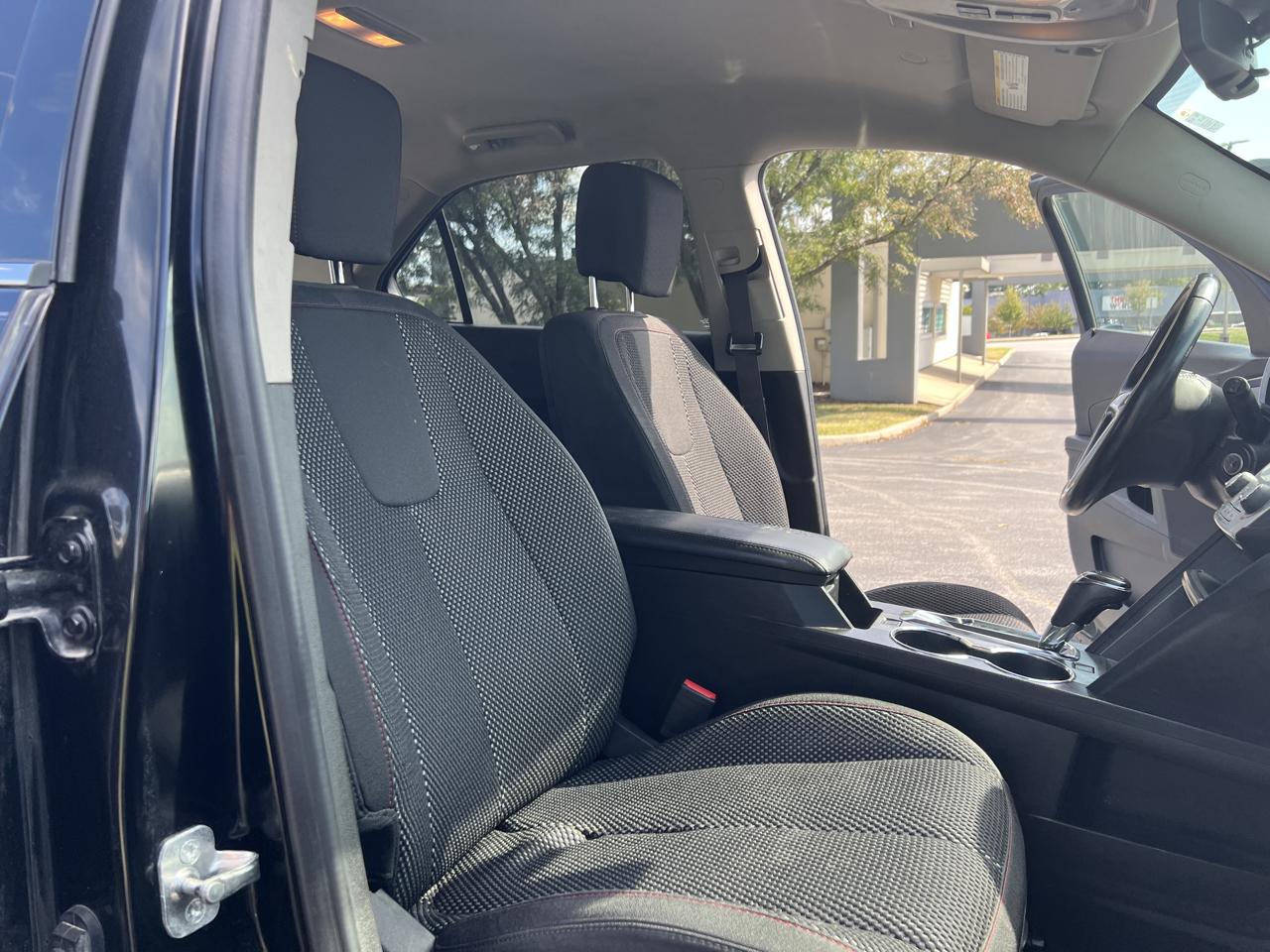 Chevrolet Equinox AWD 4dr LT w/1LT 2017