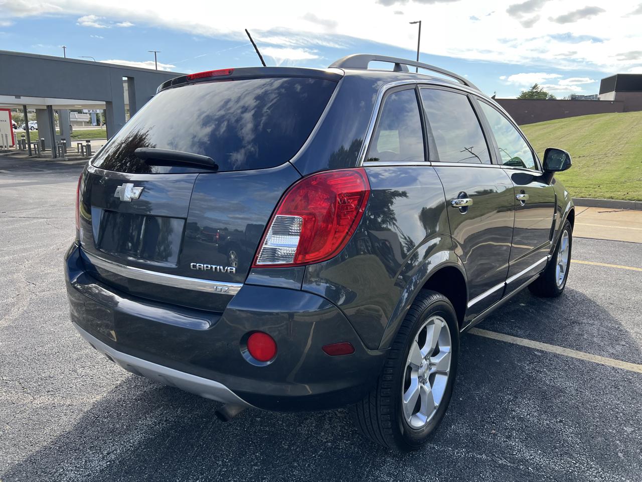 Chevrolet Captiva Sport Fleet FWD 4dr LTZ 2013