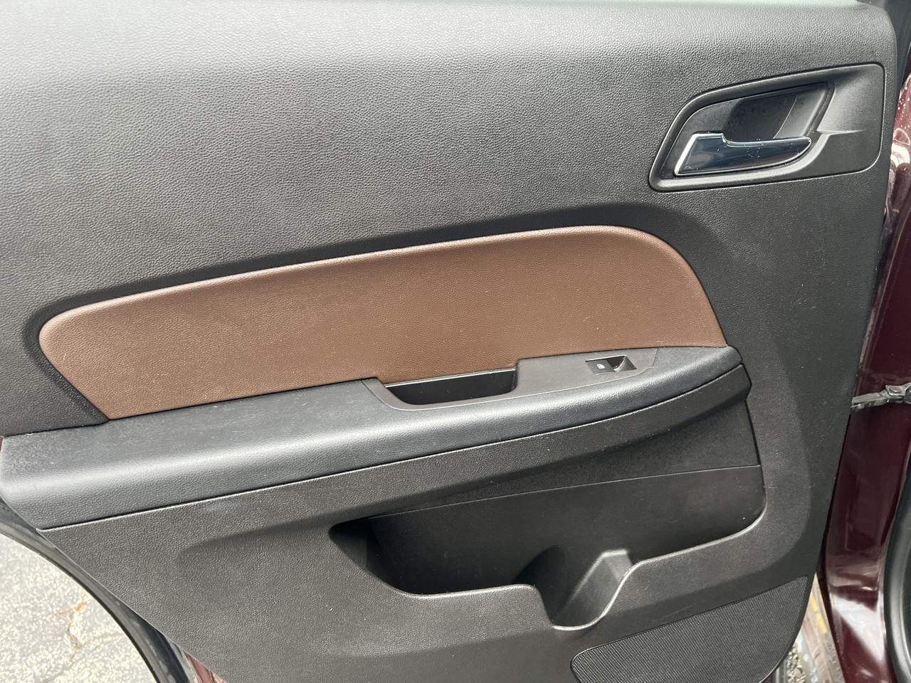 Chevrolet Equinox FWD 4dr LTZ 2011