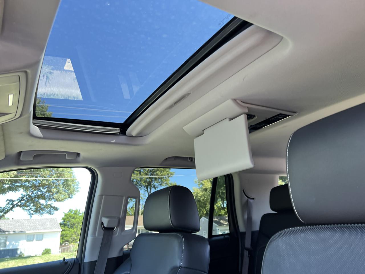 Chevrolet Tahoe 4WD 4dr LTZ 2015