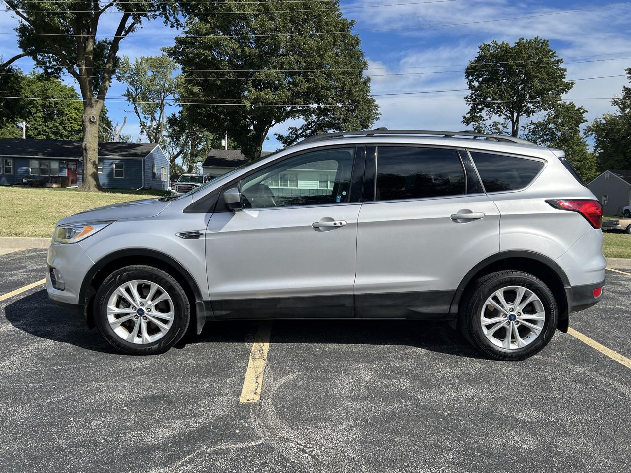 Ford Escape SEL 4WD 2019