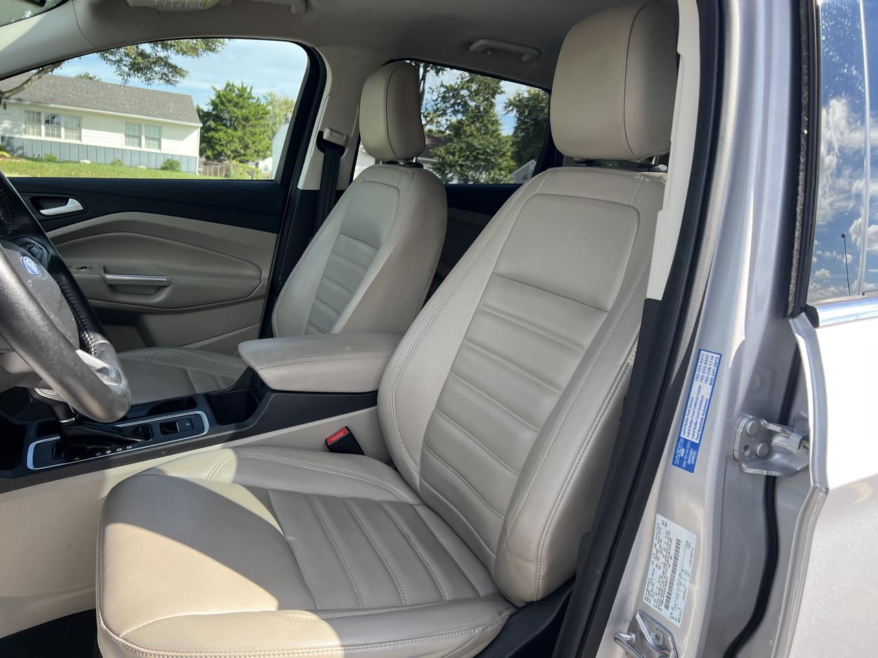 Ford Escape SEL 4WD 2019