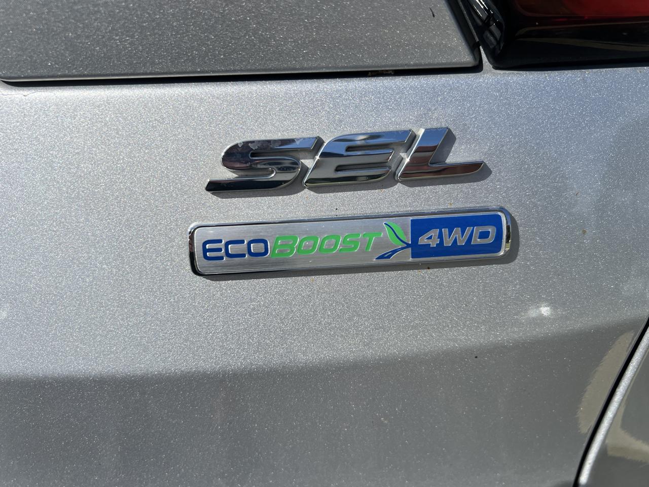 Ford Escape SEL 4WD 2019