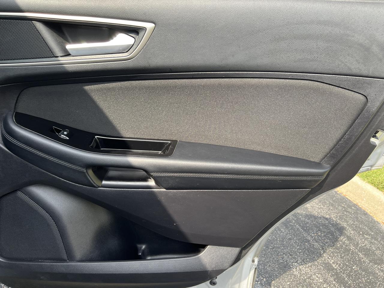 Ford Edge SEL FWD 2018