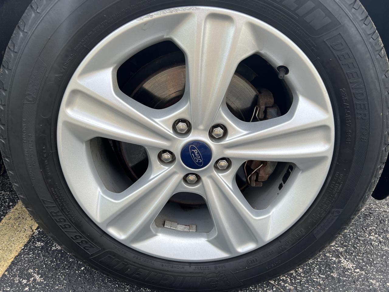 Ford Escape FWD 4dr SE 2016