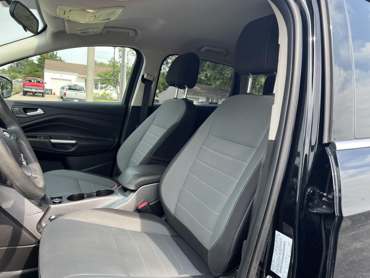 Ford Escape FWD 4dr SE 2016
