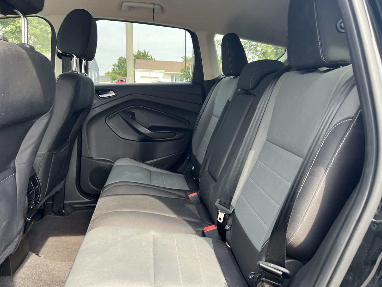Ford Escape FWD 4dr SE 2016