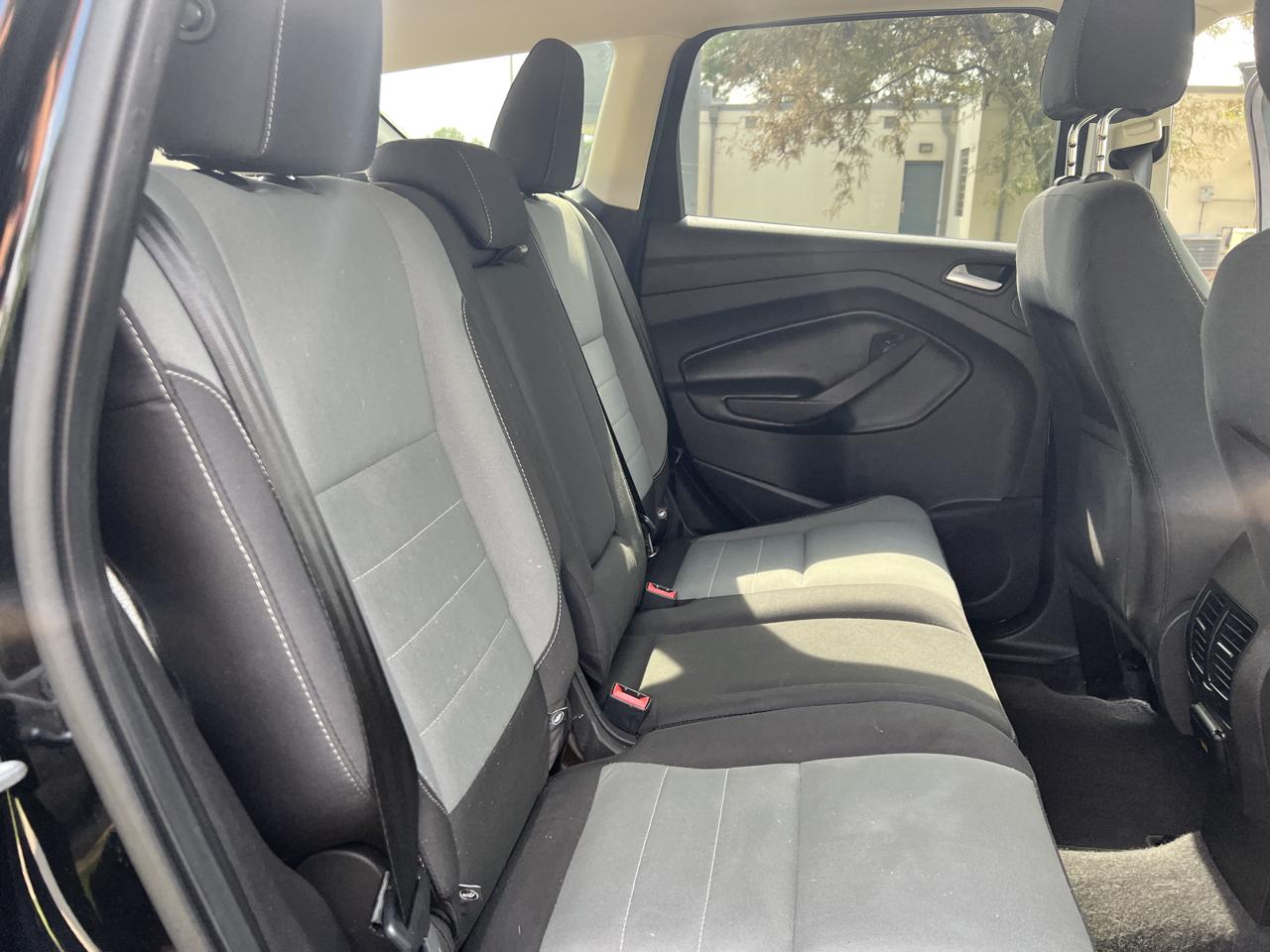 Ford Escape FWD 4dr SE 2016