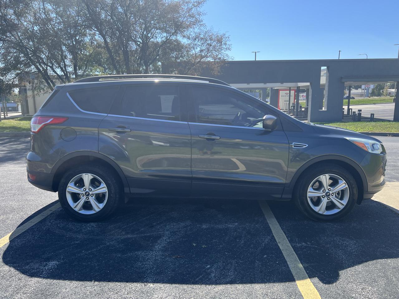 Ford Escape FWD 4dr SE 2016