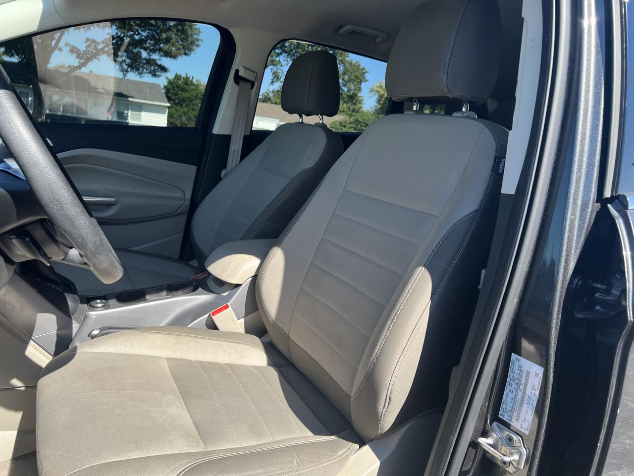Ford Escape FWD 4dr SE 2016