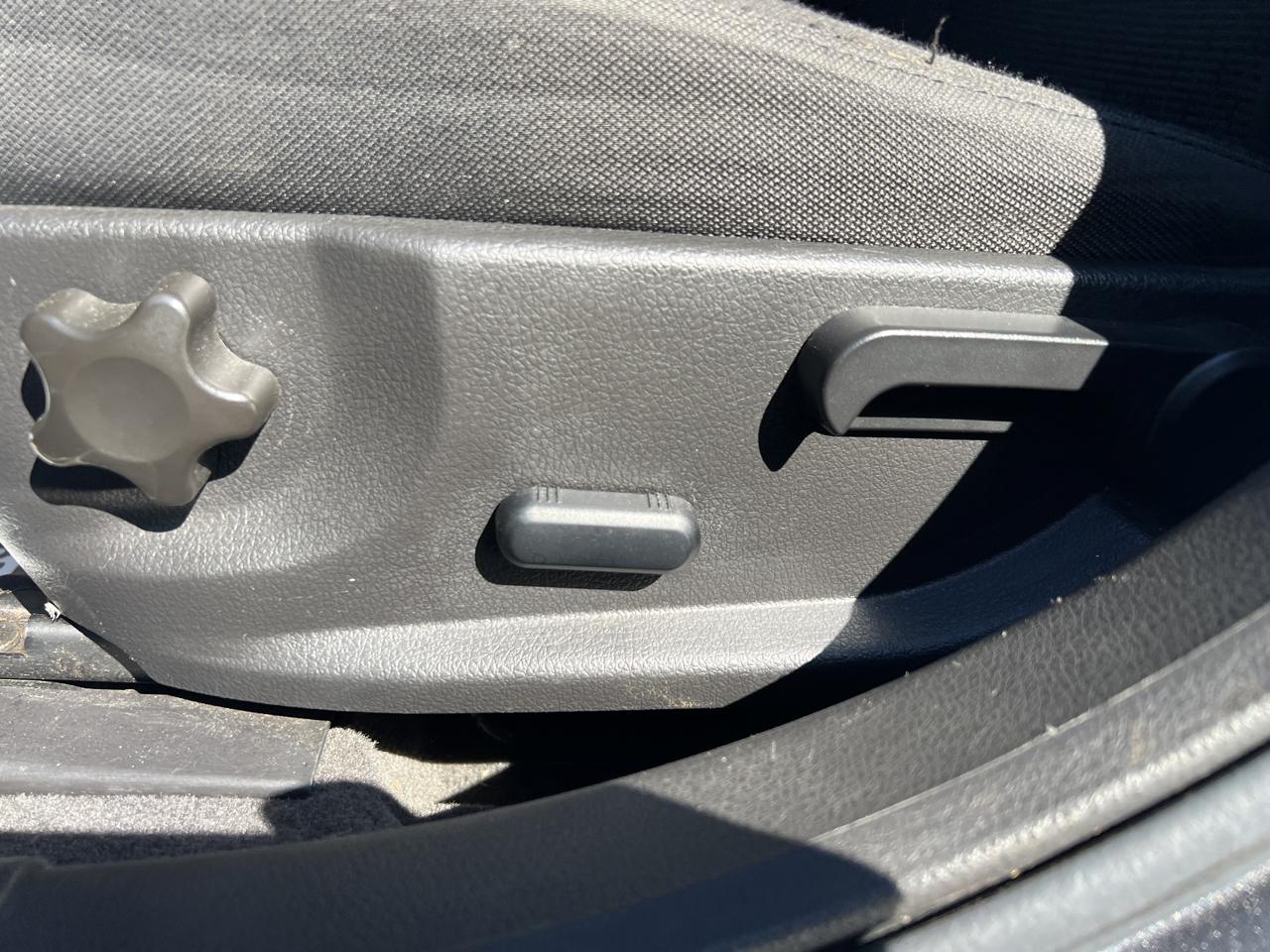 Ford Fusion 4dr Sdn SE FWD 2010