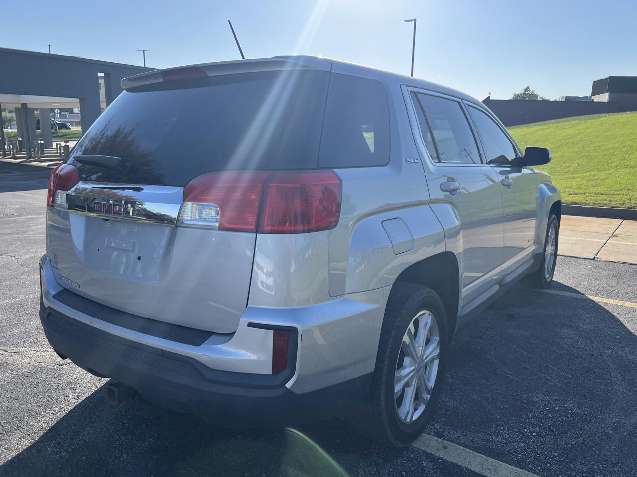 GMC Terrain FWD 4dr SLE w/SLE-1 2017
