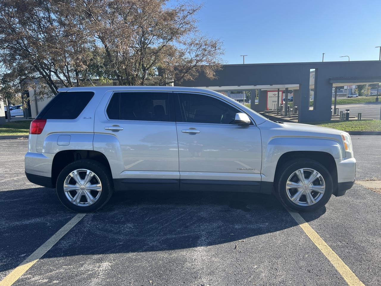 GMC Terrain FWD 4dr SLE w/SLE-1 2017