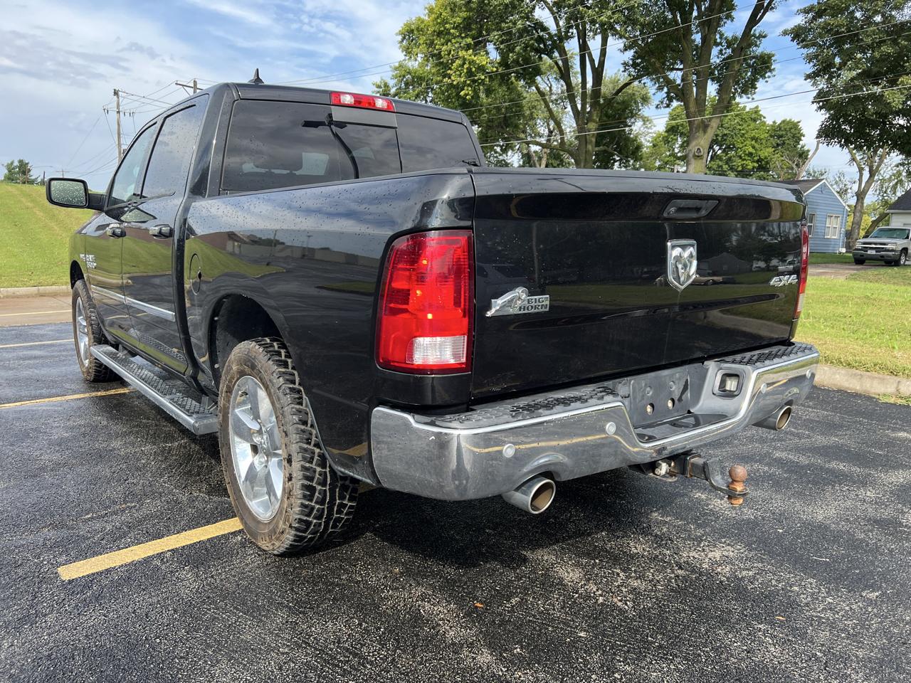 RAM 1500 4WD Crew Cab 140.5" Big Horn 2016