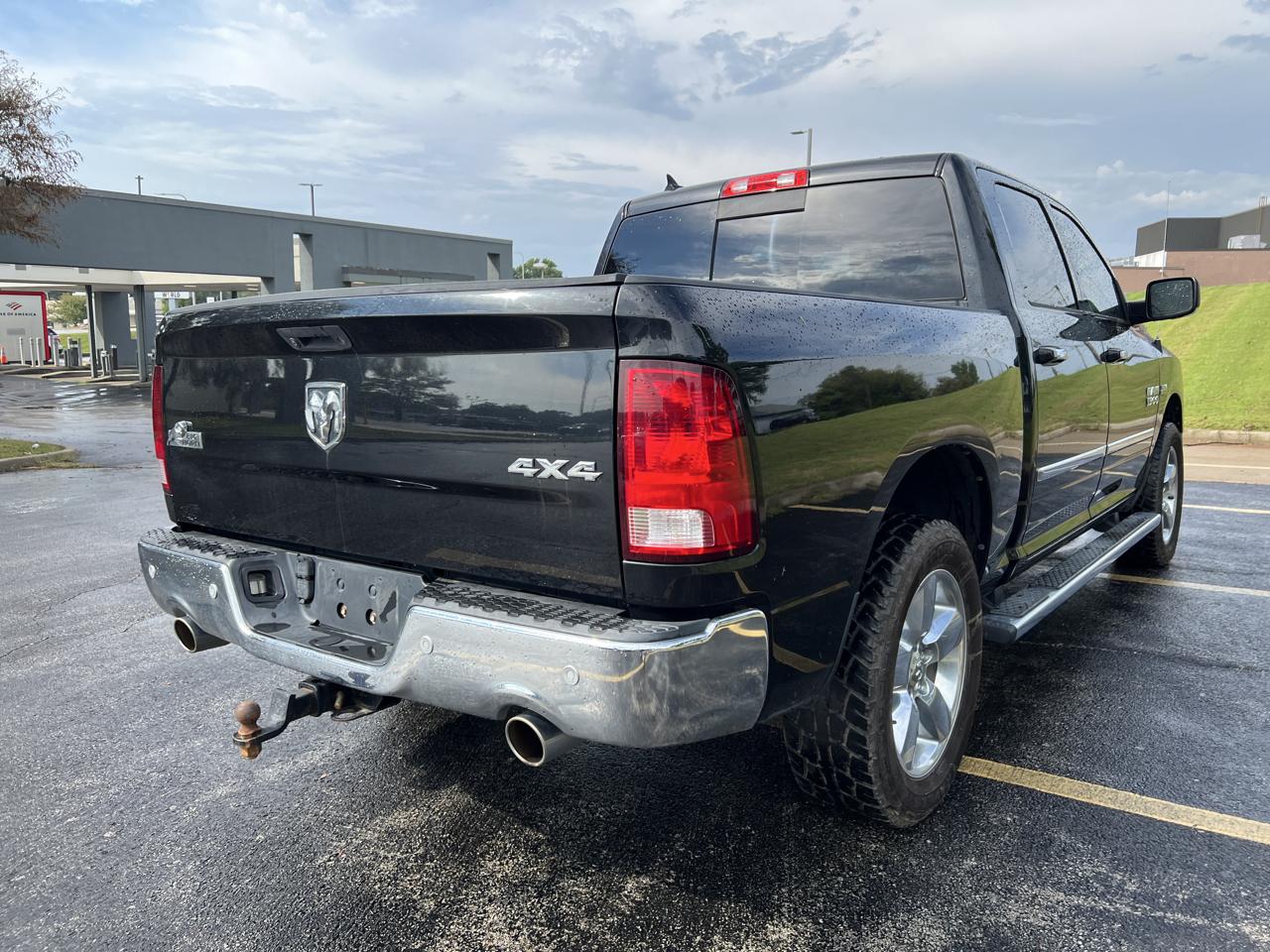 RAM 1500 4WD Crew Cab 140.5" Big Horn 2016