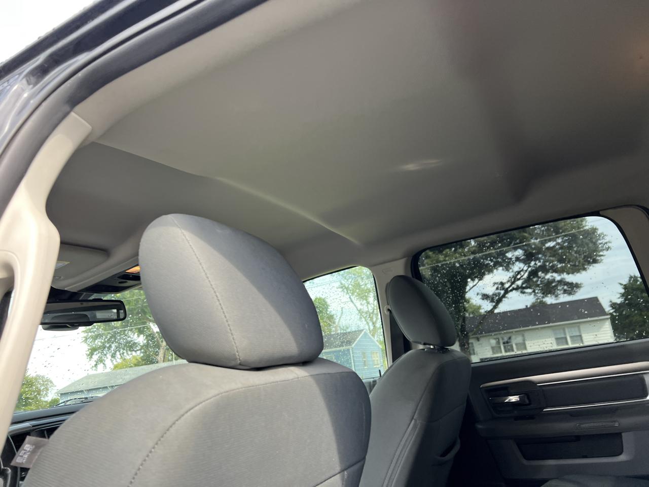 RAM 1500 4WD Crew Cab 140.5" Big Horn 2016