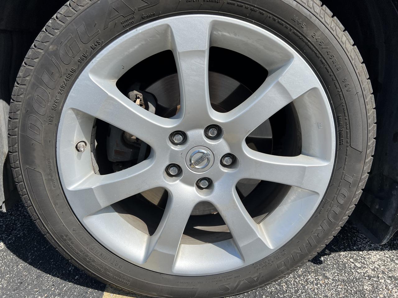 Nissan Maxima 4dr Sdn V6 CVT 3.5 SE 2007
