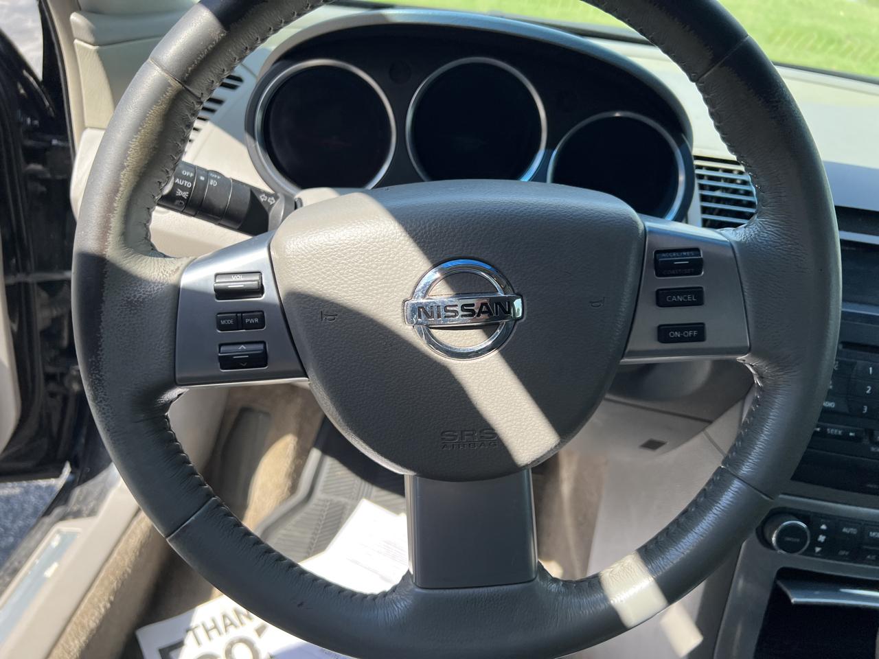 Nissan Maxima 4dr Sdn V6 CVT 3.5 SE 2007
