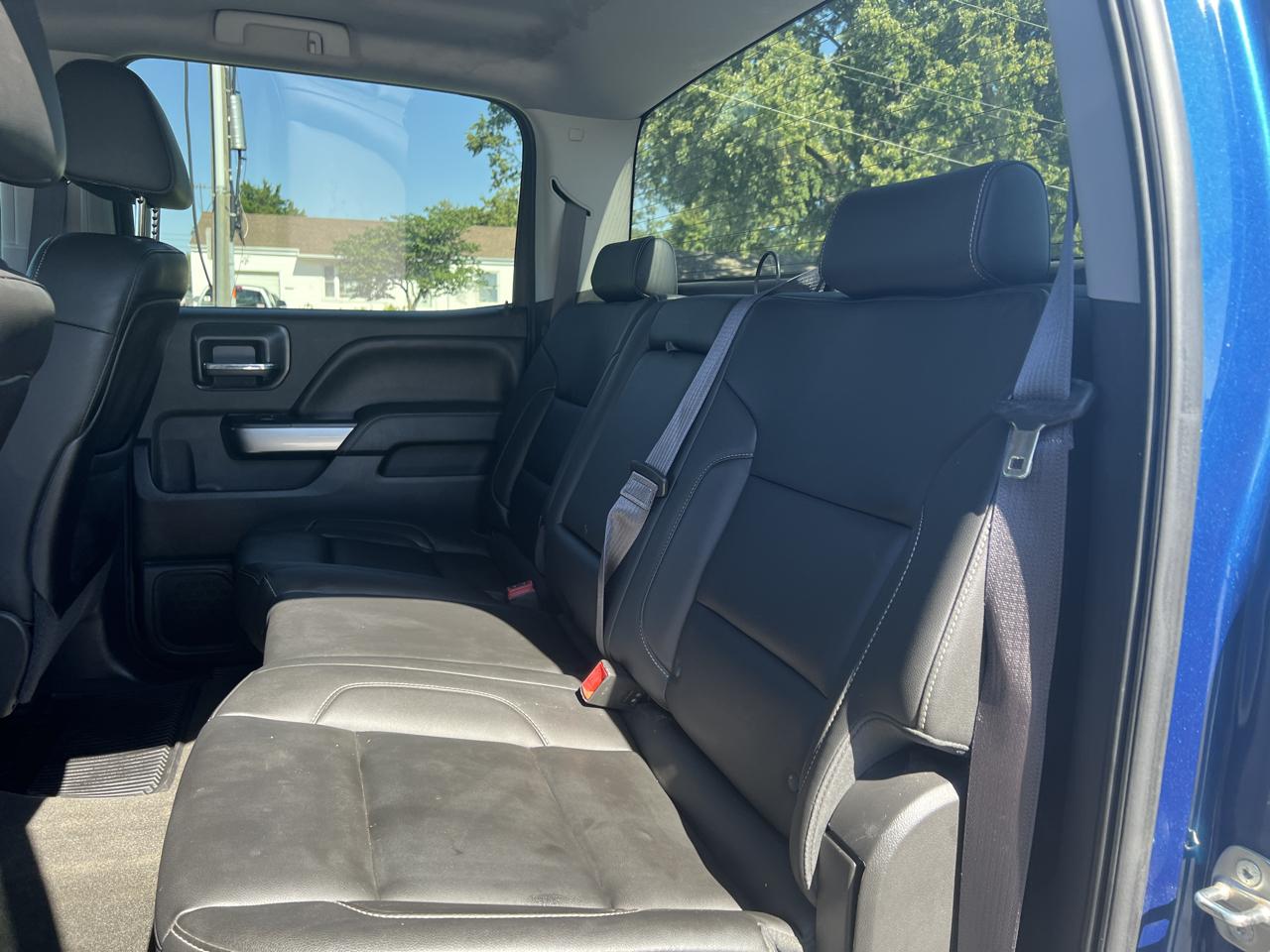 Chevrolet Silverado 1500 4WD Crew Cab 143.5" LT w/1LT 2015