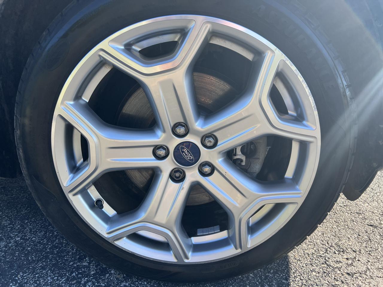 Ford Escape Titanium 4WD 2018