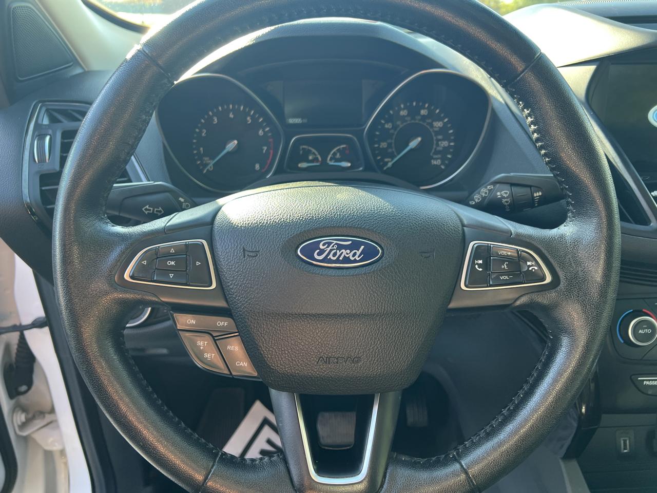 Ford Escape Titanium 4WD 2018