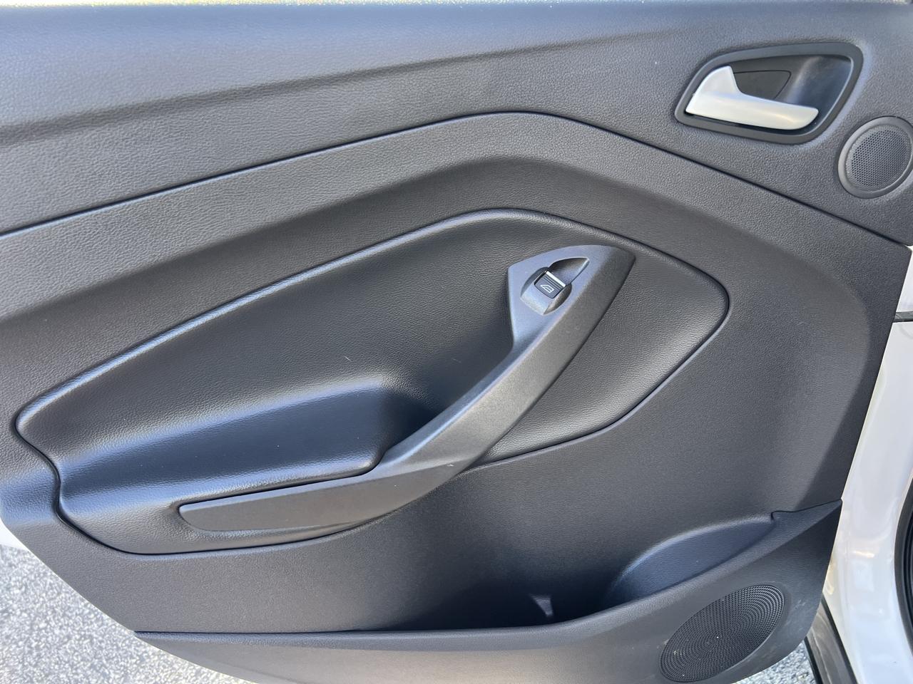 Ford Escape Titanium 4WD 2018