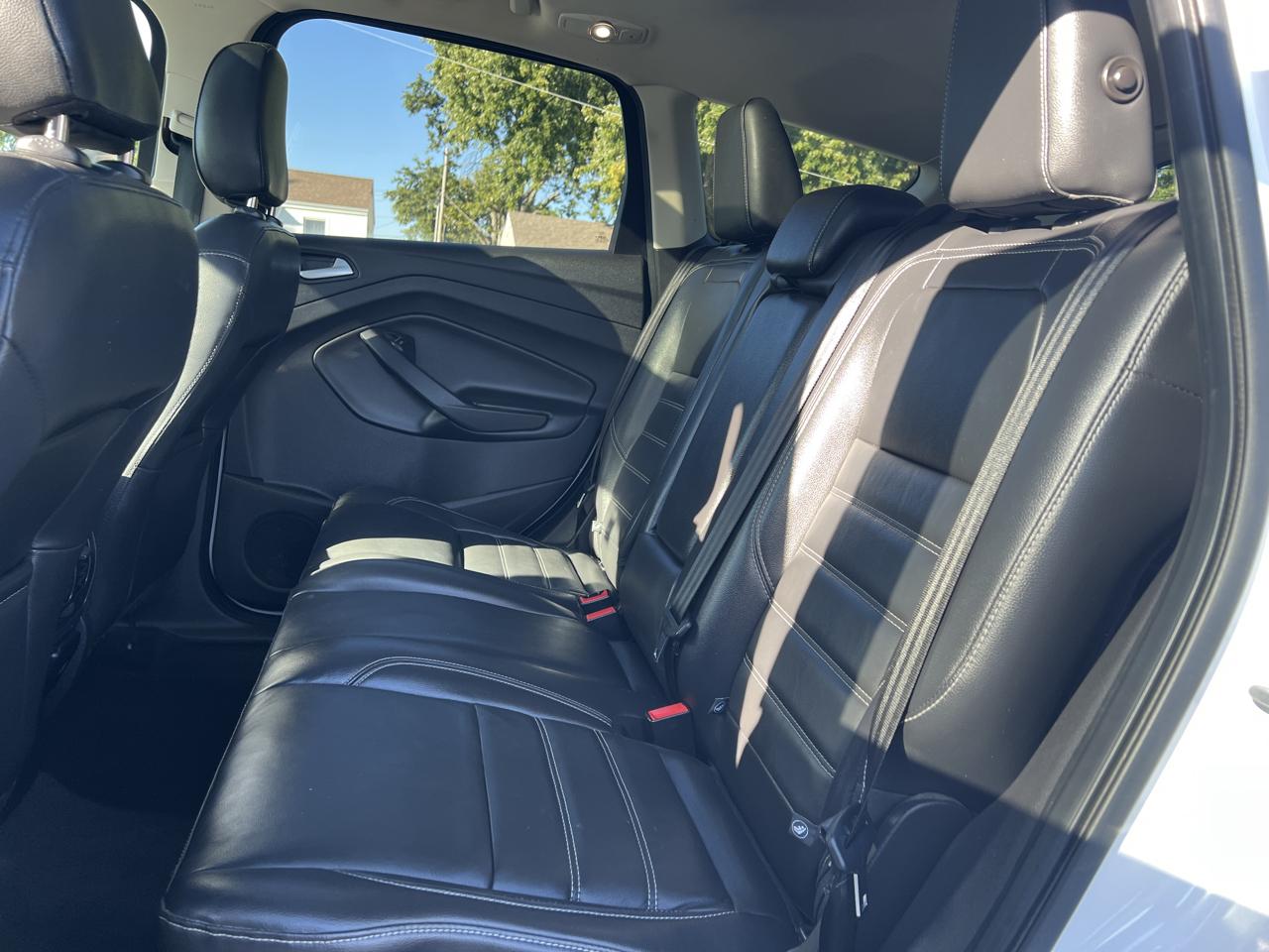 Ford Escape Titanium 4WD 2018