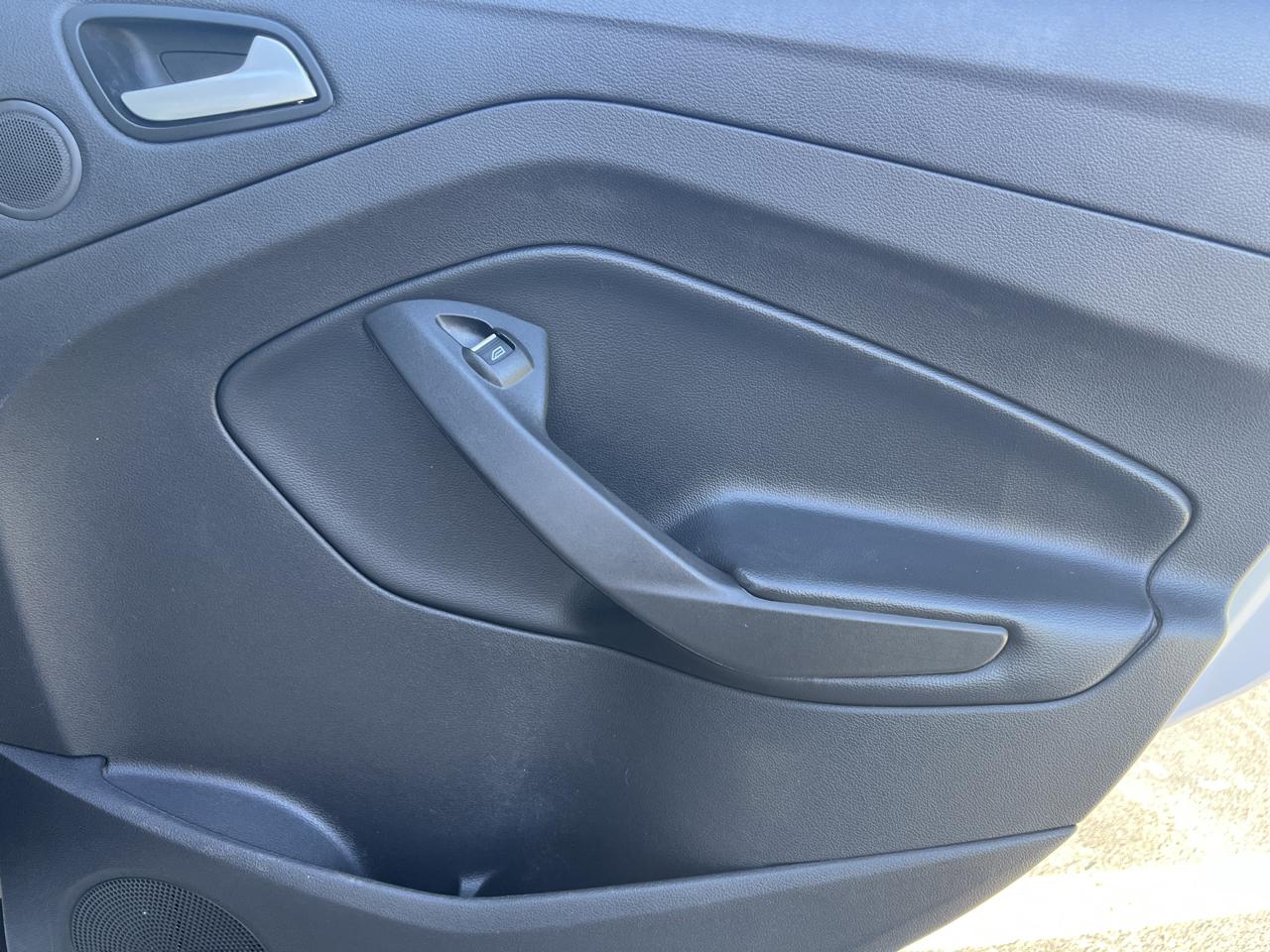 Ford Escape Titanium 4WD 2018