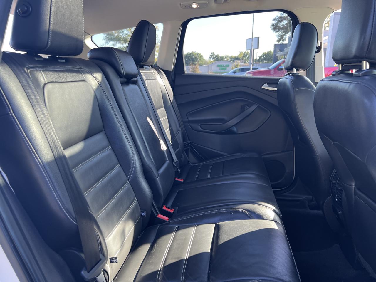 Ford Escape Titanium 4WD 2018