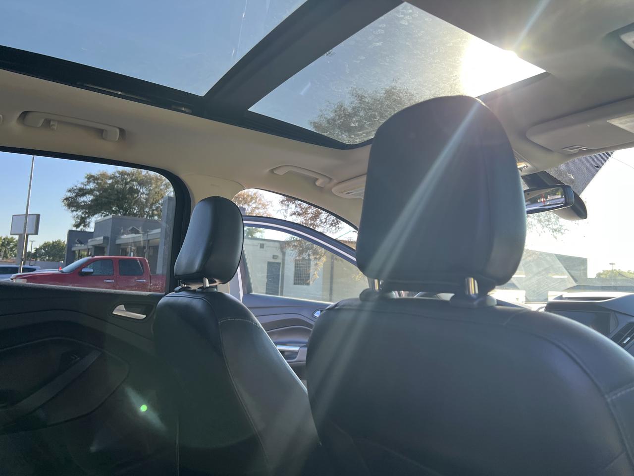 Ford Escape Titanium 4WD 2018