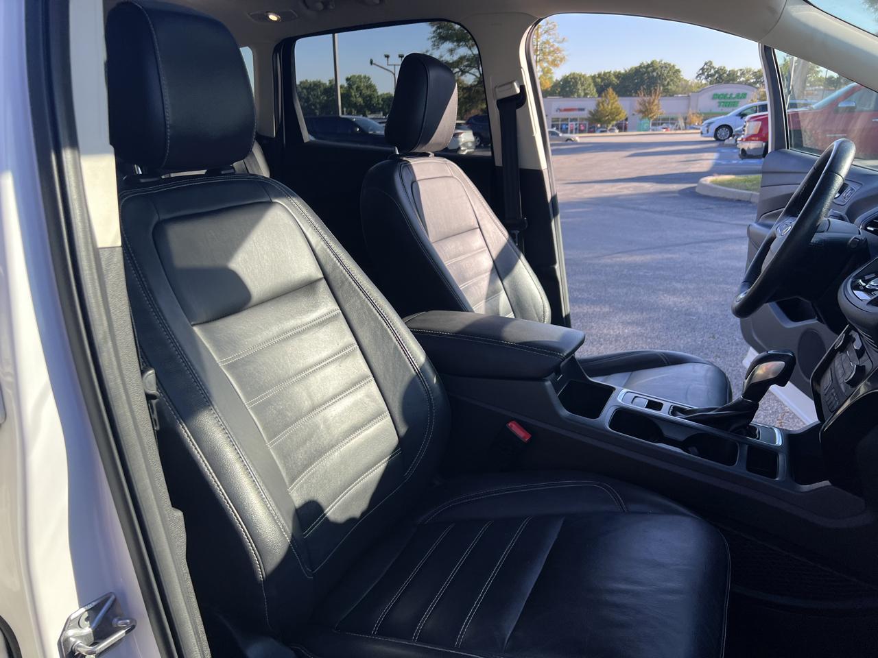Ford Escape Titanium 4WD 2018