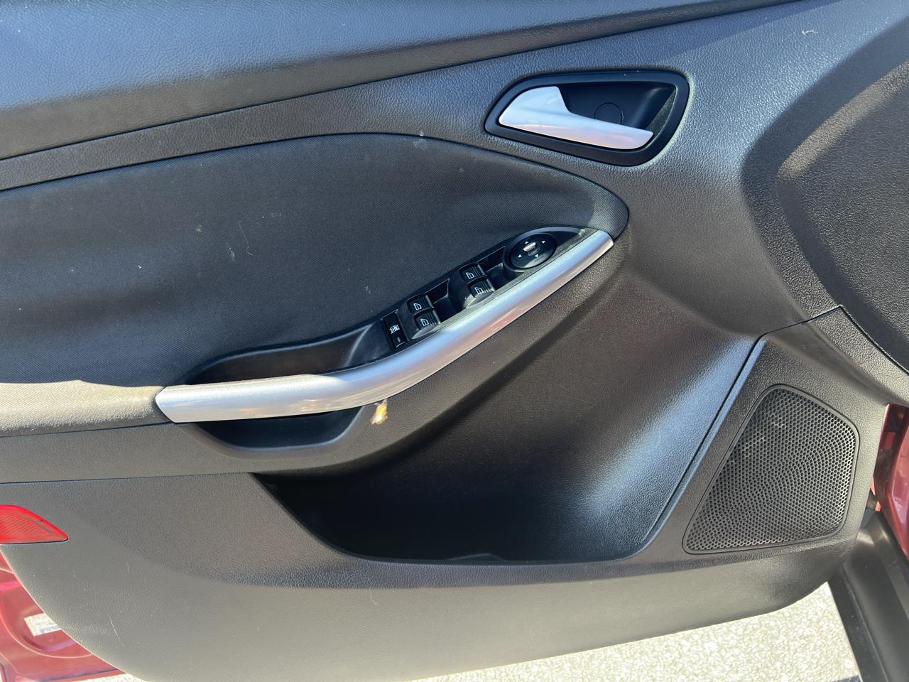 Ford Focus 5dr HB Titanium 2014