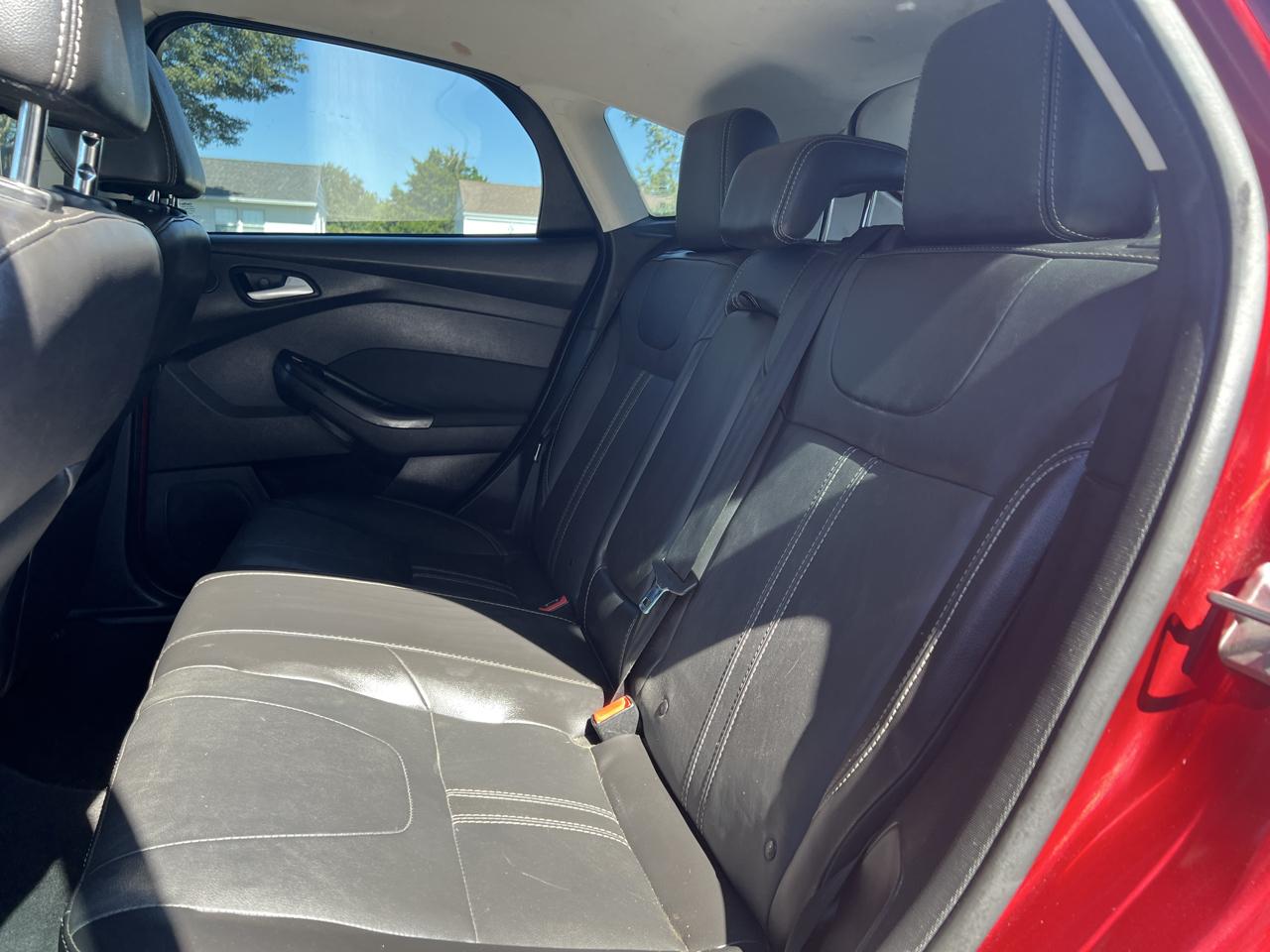 Ford Focus 5dr HB Titanium 2014