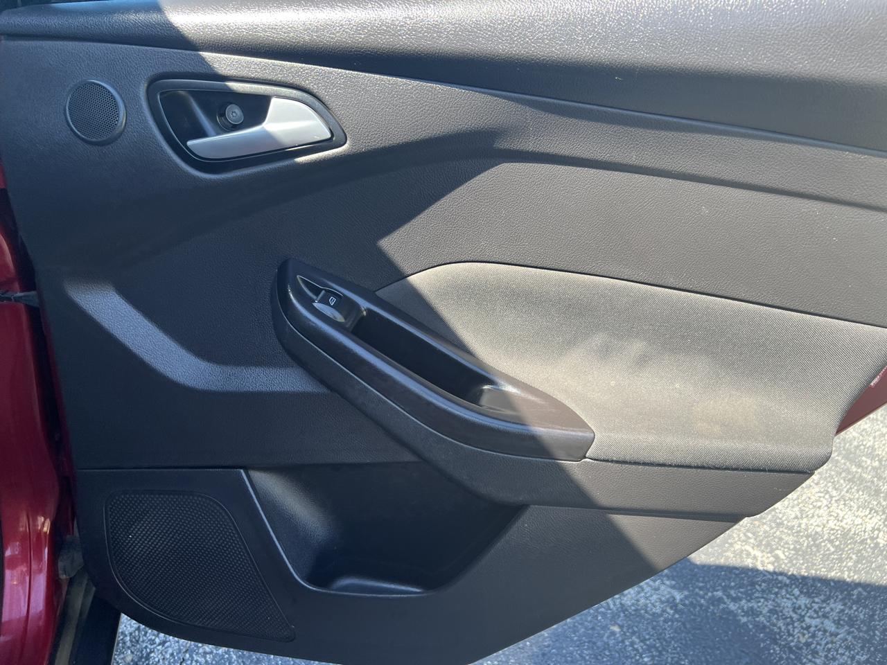 Ford Focus 5dr HB Titanium 2014