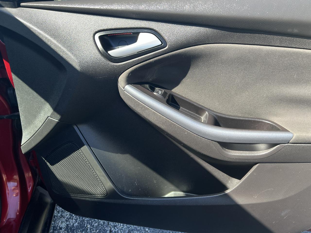 Ford Focus 5dr HB Titanium 2014