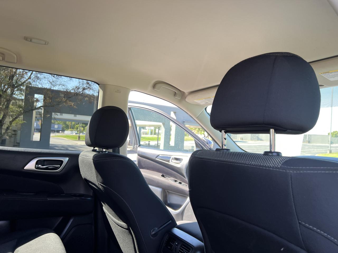 Nissan Pathfinder 4x4 SV 2017