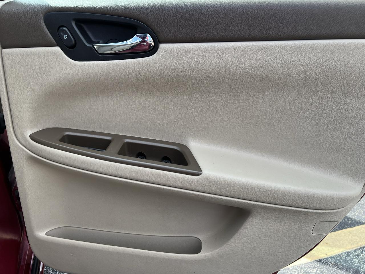 Chevrolet Impala 4dr Sdn LT 3.5L 2006