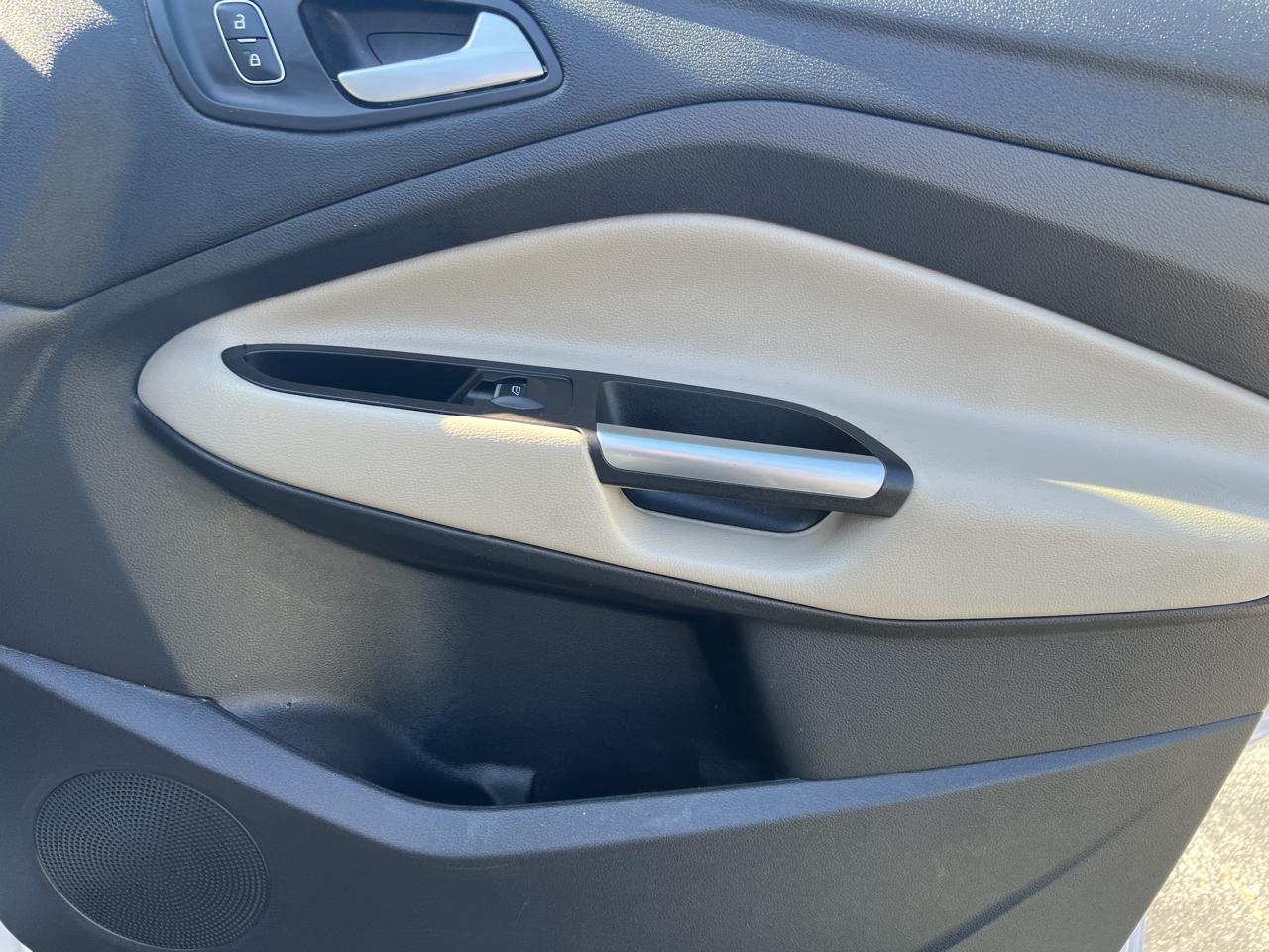 Ford Escape SEL 4WD 2019