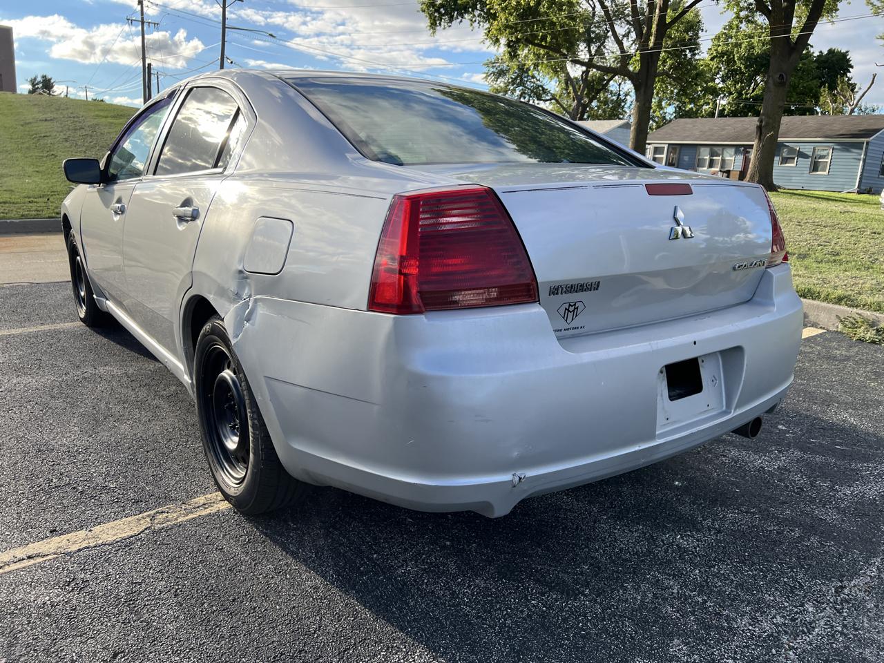 Mitsubishi Galant 4dr Sdn ES 2008